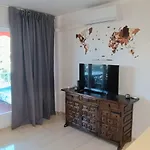 Mercurio Mar Appartement *