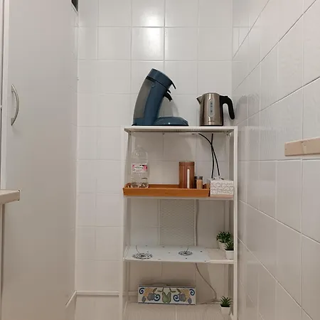 アパート Mercurio Mar サロウ